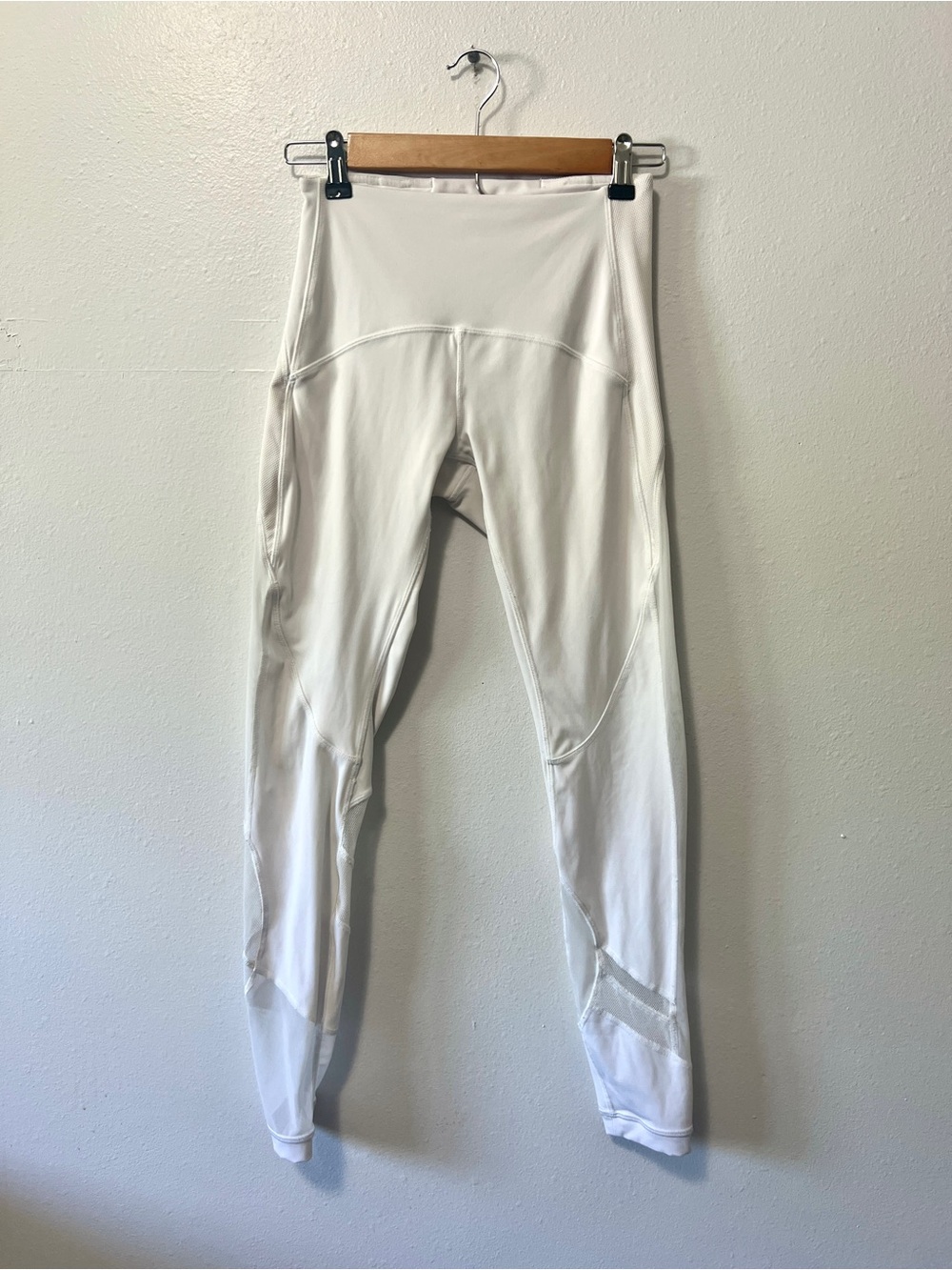 Lululemon Athletica Clear the Court Tight Leggings - Size 6 - Picture 8 of 16